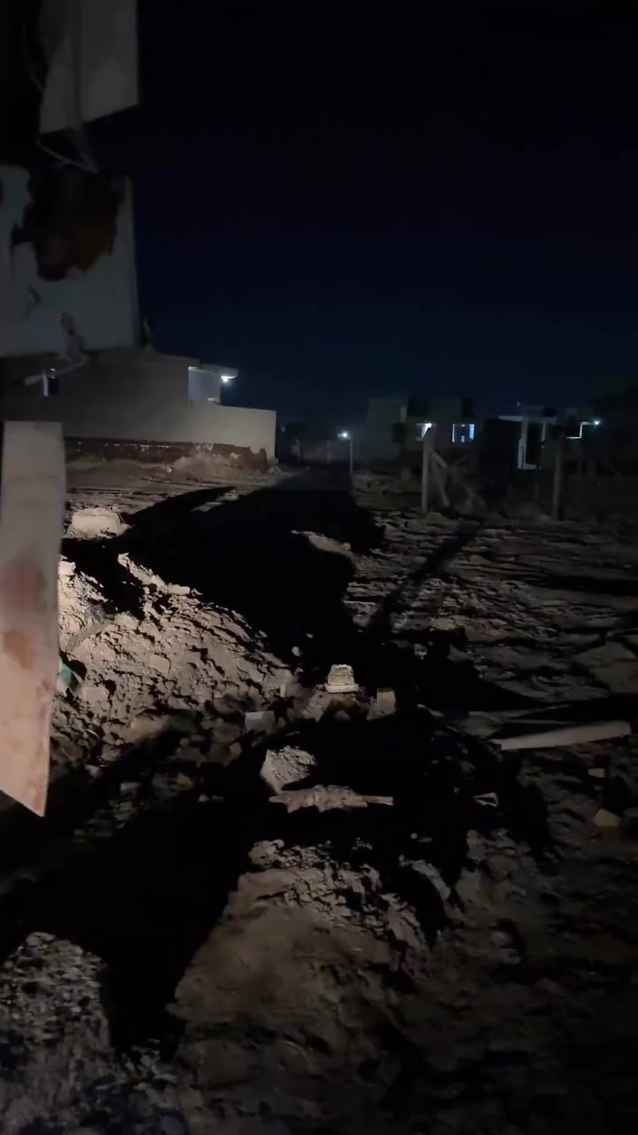 قطعة البيع 400متر ركن بالبكرلي شارع الغسل تنباع منها حتى 200 كافة الخدمات وبنص البيوت للاتصال

***********
