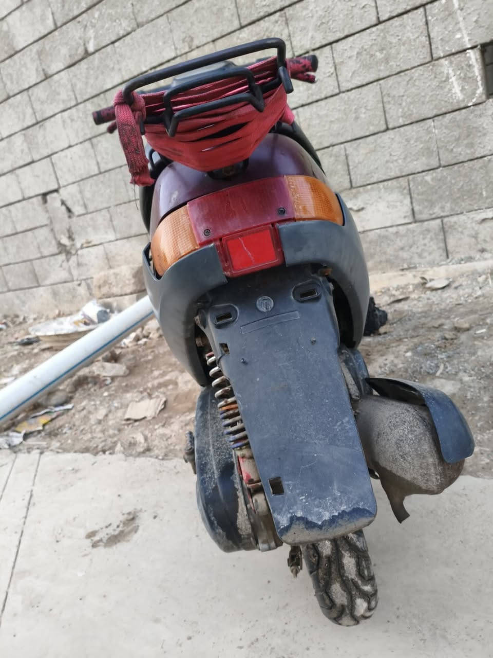 ماطور بوتين للبيع معمر الكهربائت شغاله كامل المكان ساده بعويزه ماطور نضيف رقم الهاتف ***********
