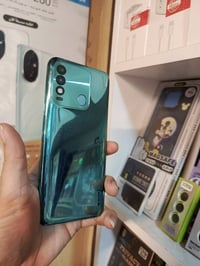 تكنو سبارك 8 • ٦٤ • ٥٠٠٠