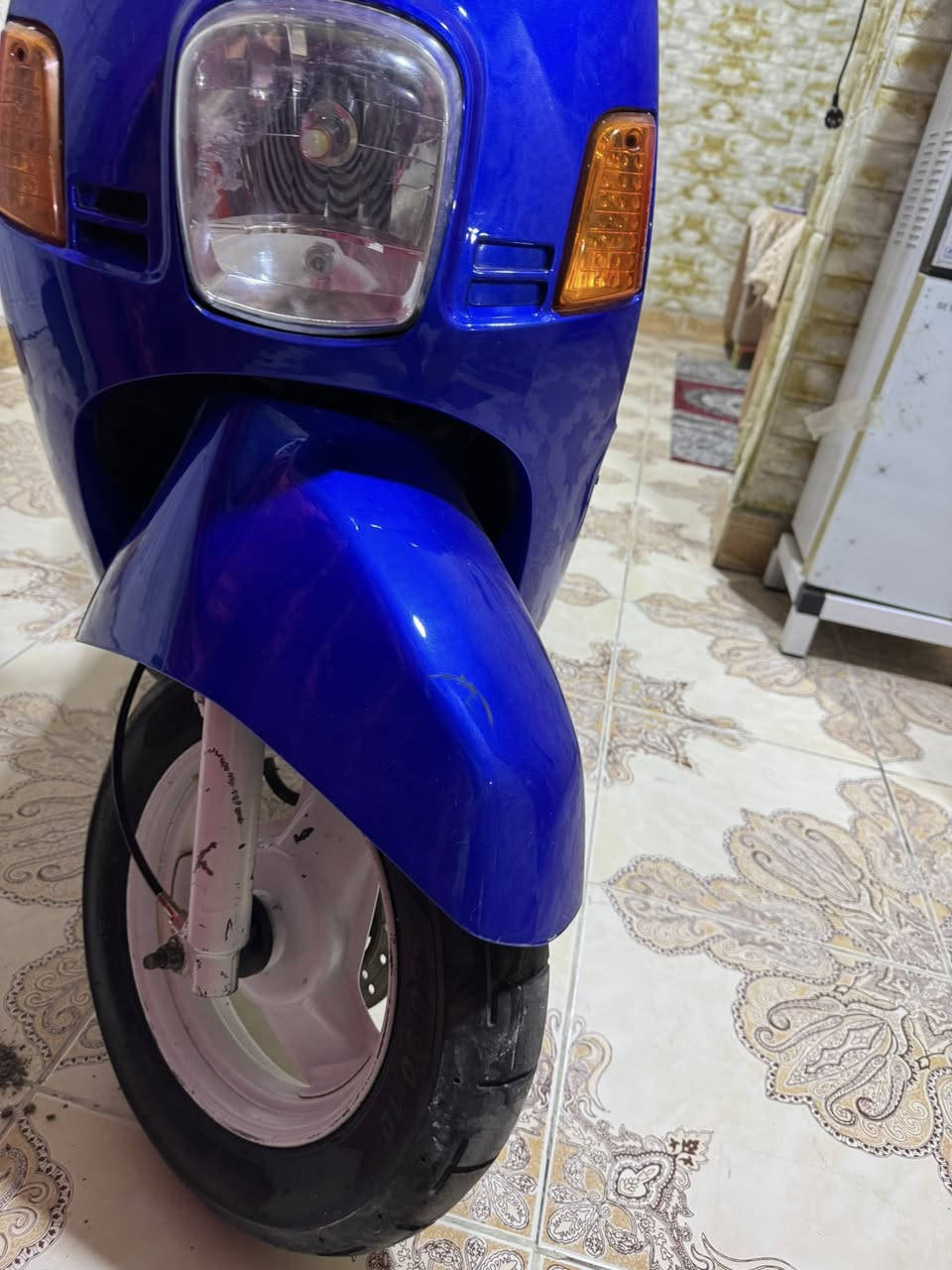 دراجه ماكس بوليسي مال رمبه دراجه نضيفه حيل سلف وهندي شغال لايت زنون دراجه مامتعوبه كابريته مو نوزل الاستفسار *********** واتساب موجود 
السعر 825
