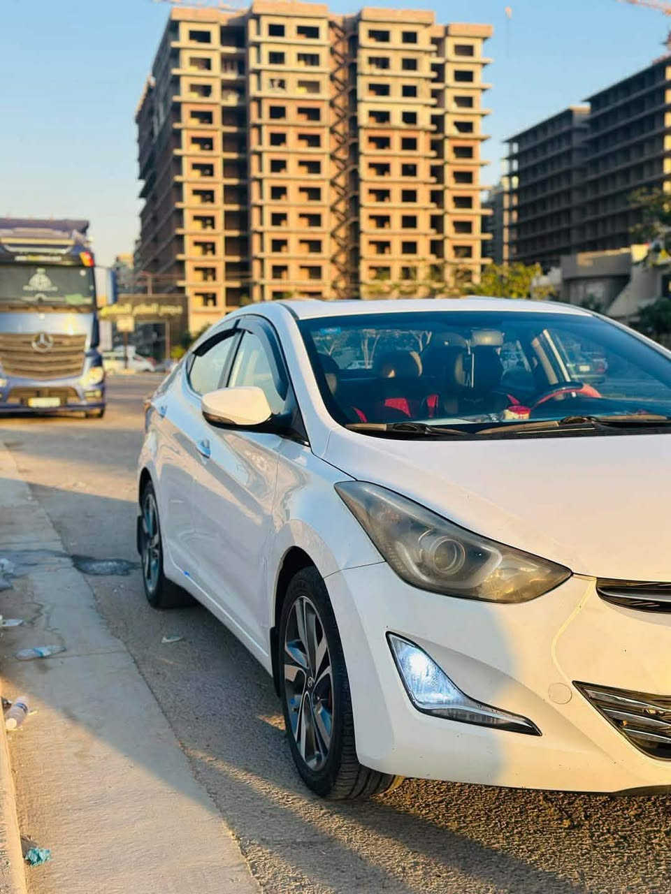 النترا 2014 GLS
سياره بيها باب ونص صبغ كلير 

 مواصفاتها معروفه  اعلى شي بصمه

  قبق  ولفات مفتوح على مود الجكجه رواجز  فقط  

مري شفط 

كرسي كهرباء 

بصمة 

تبريد قطعتين 

 كشن خلفي قلاب 

محرك 2000دوش 

 مكينة وكير  وحداديه كفالة  

السعر 120 

مكان سيارة بغداد البياع 

***********
