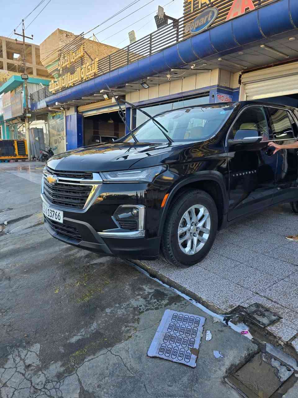 ترافرس مديل23 فئه ls حادثه موضح بل صور فقط جاملغ وصبغ صفحه بدون معجون ضرر شخوط لون اسود سياره جاهزه للأخير كير مكينه مكفول حداديه تبريد تدفئه  تخم تاير السياره جاهزه من اي نقص غرفته اوف وايت السياره ابسمي تحويل مباشر 
السعر245قابل لتفاوض 
***********
مكان السياره ميسان
ماشيه 40 الف كم
