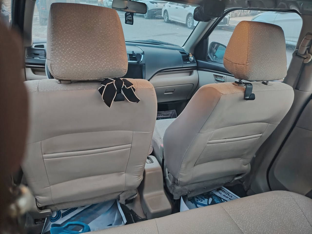 السلام عليكم سازوكي للبيع نضيفه كلش مال بيت للبيع رقم بغداد مديل 2015 السعر 78  التواصل ع الرقم ***********
