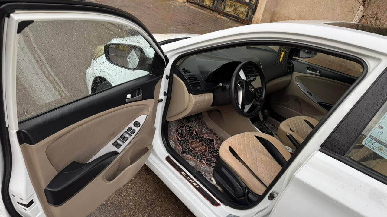 اكسنت موديل 2016 خليجي كفاله عامه محرك 1600 فول مواصفات دبل قطره محرك كير تبريد كفاله حداده جديده 
السعر 112
*********** البصرة, العراق
