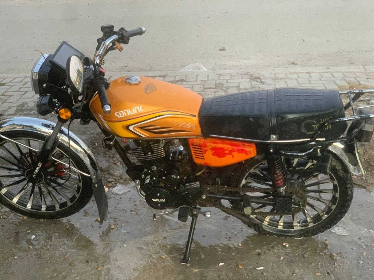 سونك 2025 كلشي بيها شغال كهربايات نقص فقط باتري سعر 750وبيها مجال العنوان حي الجهاد موجود خاص


**إذا كنت صاحب هذا الإعلان وتريد حذفه لأي سبب، رجاءا أرسل رسالة إلى الدعم الفني**