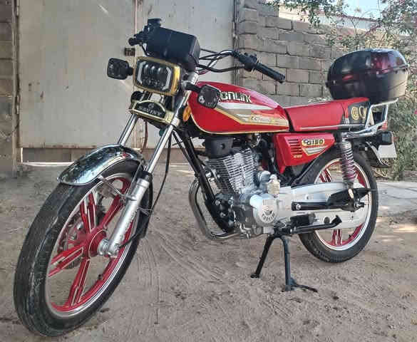 السلام عليكم
دراجة ايراني (سيفان سولنك) مرقم ذي قار سنوية بأسمي
تحويل شوكت ماتريد دراجة نظيفة كلش مثل ماواضح أمامك بالصور
السعر (مليون وربع) 

بس رقمها كلفني بالمرور (530 ألف)

العنوان :سوق الشيوخ. كرمة بني سعيد

*********** - رقمي
