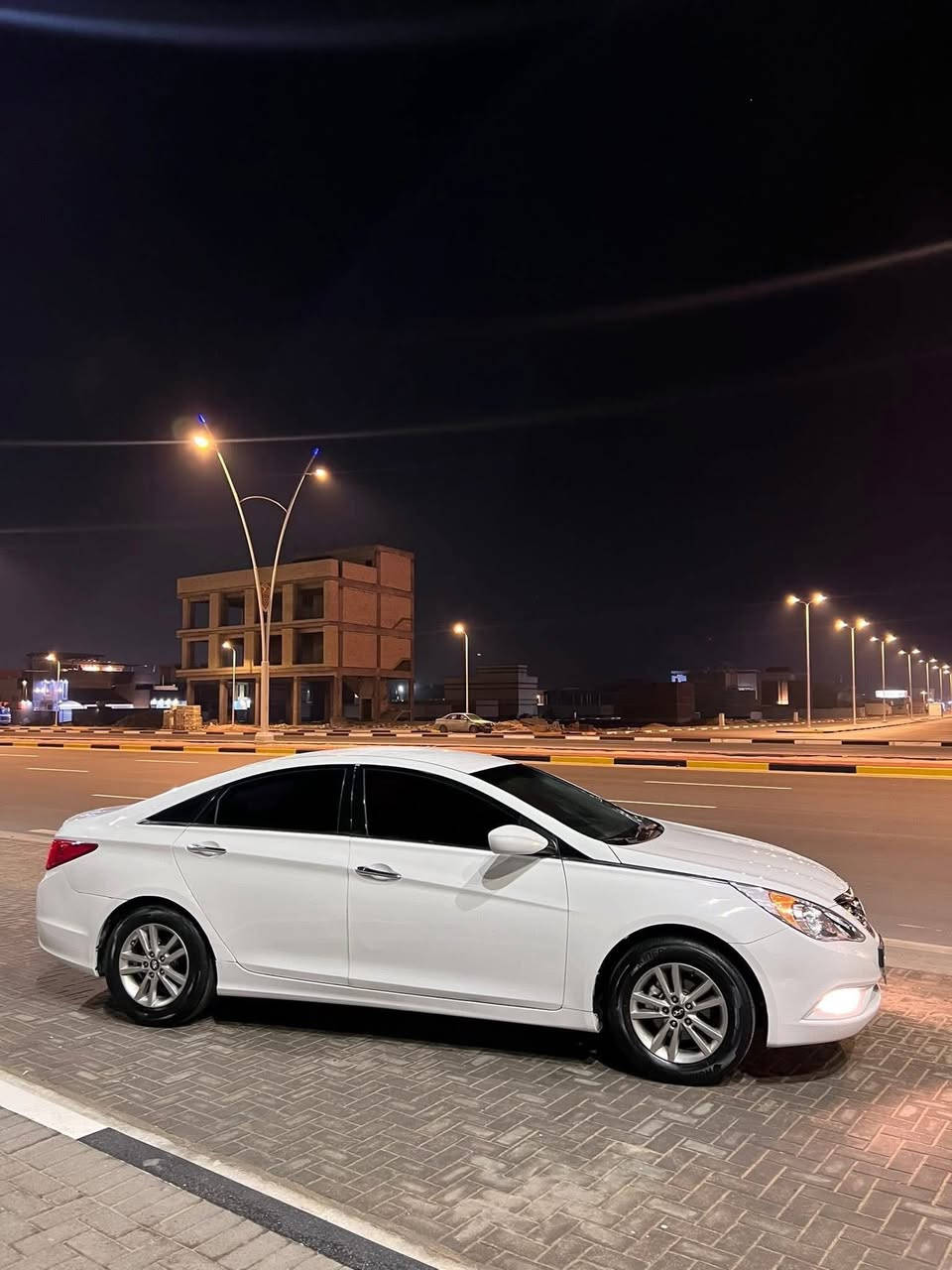 سوناتا 2013 
محرك 2000 غاز بلاد خط واحد 
وارد كوري
  
ادوات ادوات دخول جديد (گصه جنطه)
( متومه ارقام وسنويه شمالي )

مواصفات حلوه 
شاشه
كامره خلفيه 
تحكم ستيرن  
اشاير بلمريه + مري شفط
حساسات
تدفئه وتبريد كشنات 

كير ومحرك وحداديه وتبريد
 كفاله كفاله 
السياره كامله من كلشي تاخذها جاهزه للأخير
ونضافه  100/100 ((دخول جديد هذا الاسبوع🚨))

#مكان البصره 
#السعر والأستفسار 
#اتصل ‭ ***********
