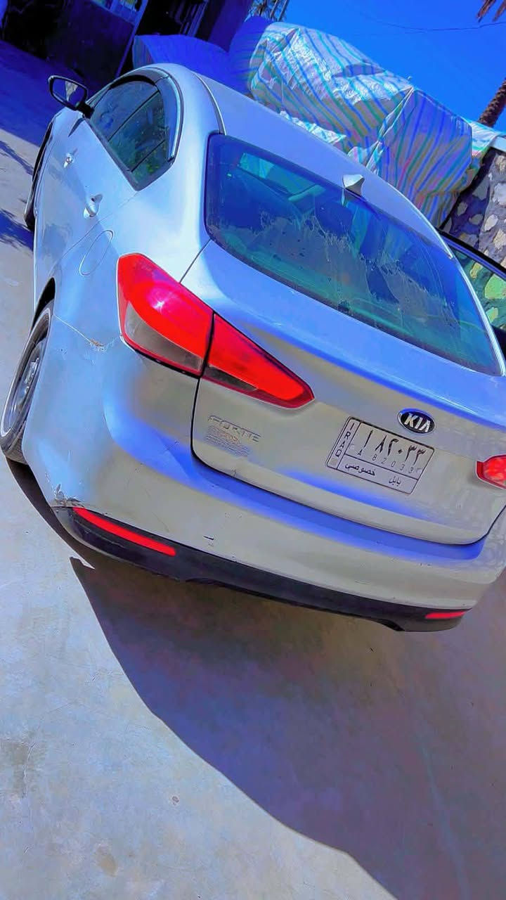 🔥 للبيع السريع — كيا فورتي   وارد أمريكي 🔥
سيارة جاهزة للاستخدام وما تحتاج شي.
المواصفات:
موديل 2017
وارد أمريكي
الحادث: جاملغ + بنيد + شوية بباب السايق
بيها بلدور خفيف بالجاملغ الخلفي وباب السايق
سونار خلفي موجود
الحالة:
الماكينة شرط
الكير شرط
الحدادية تخم
التبريد ممتاز
التواير زينة
💰 السعر: 110
📍 المكان: بابل – المسيب


**إذا كنت صاحب هذا الإعلان وتريد حذفه لأي سبب، رجاءا أرسل رسالة إلى الدعم الفني**