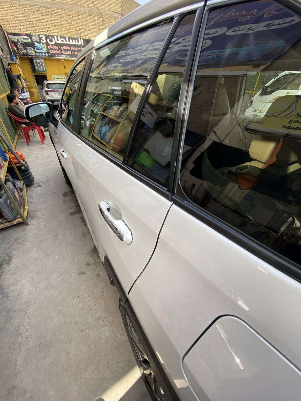 راف فور للبيع موديل 2024 لمتد فول مواصفات رقم بغداد عداد 27 الف ميل السعر 28 الف دولار بغداد المنصور ***********
