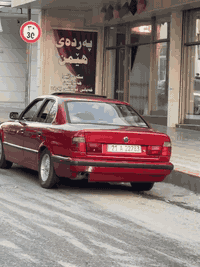 گؤ رينه وه ش ئه كه م به شاهينه يان Bmw 525 به ناوي خواي گه وره ئالتوني بازارر Bmw 520 موديل 90 كوشن جلد 
جام كاره با 
ناو فورميگا گئرو مه كينه به شه رتت 
سه ياره كه بيه مه سره فه 
بوياخخ عام كراوه بؤ جواني 
ئه گه ر مشته ريت ته له فون بكه له خزمتام *********** سعري54 و معامه له شوين سليماني ده ستت خوش ئه دمين
