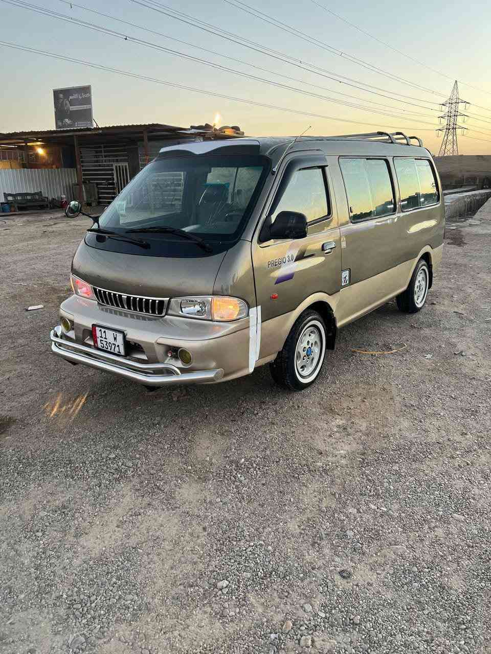 السلام عليكم بريجو البيع موديل ٩٩مصبوغه جماليه محرك كير اكسن حداديه كله نضيفه رقم بغداد نكليزي مصفره هيئه ومرورتحويل ثاني يوم كشنات جدد كهربائيات كلها شغاله السياره جاهزه من كلشي السعر ٧٠وبيه مجال الشراء التصال على الرقم ***********المكان نجف
