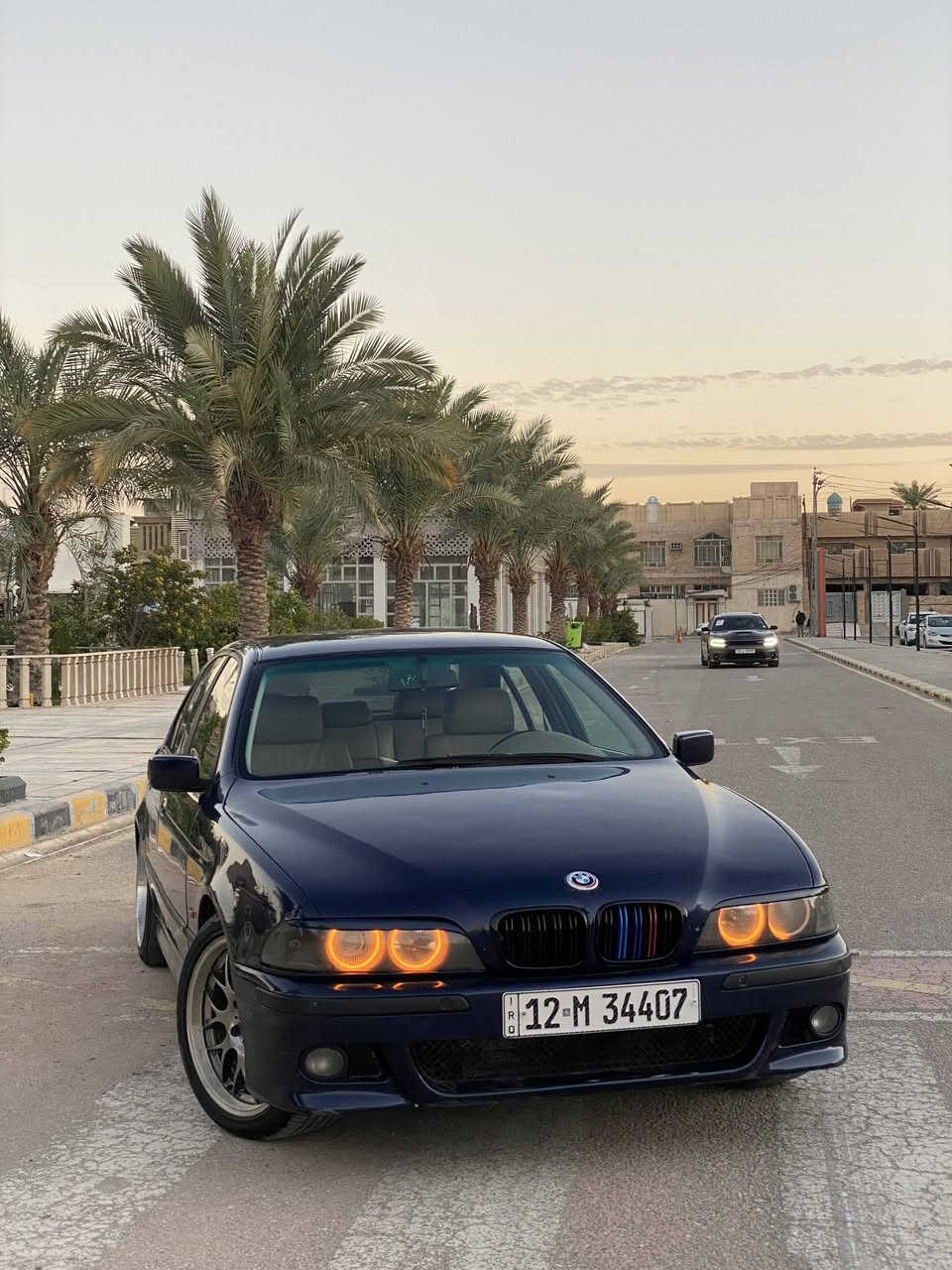 BMW E39 /535 /V8 اصل 
موديل 1997 محدث M 2000 وفوك ، كير تبترونك (+/-) ، غرفة جلد خام ، تبريد ثلج ، مكينة گير جدد شرط الفحص ، دعاميات M ، كامرة خلفية ، تبريد قطعتين ، حساس دعامية اصلي ، بردة كهرباء ،  السيارة صبغ عام جمالية ، بانزين محسن فقط .
ايرباگ شغال ، رقم الاوربي الجديد نينوى سنوية بأسمي شرط التحويل .
مكان السيارة /  النجف الأشرف /  سعر 98 وبيها مجال
تواصل / واتساب / ***********
بيع مستعجل
