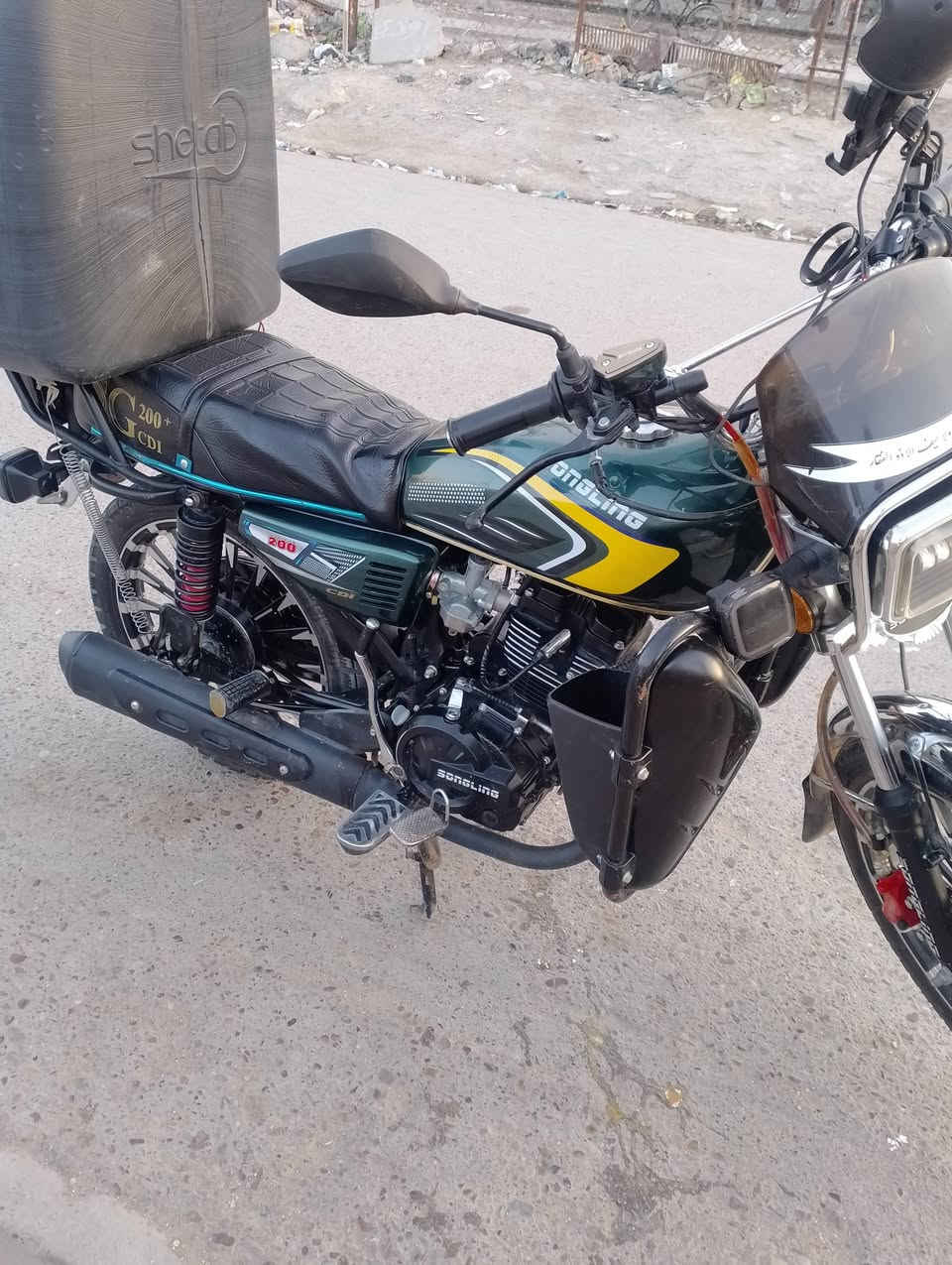 سلام عليكم دراجة سونك 5كير كفالة عامة مديل 2026سعر 800 دراجة نضيف كلشي ماشيه 9000 تواصل مازنجر


**إذا كنت صاحب هذا الإعلان وتريد حذفه لأي سبب، رجاءا أرسل رسالة إلى الدعم الفني**