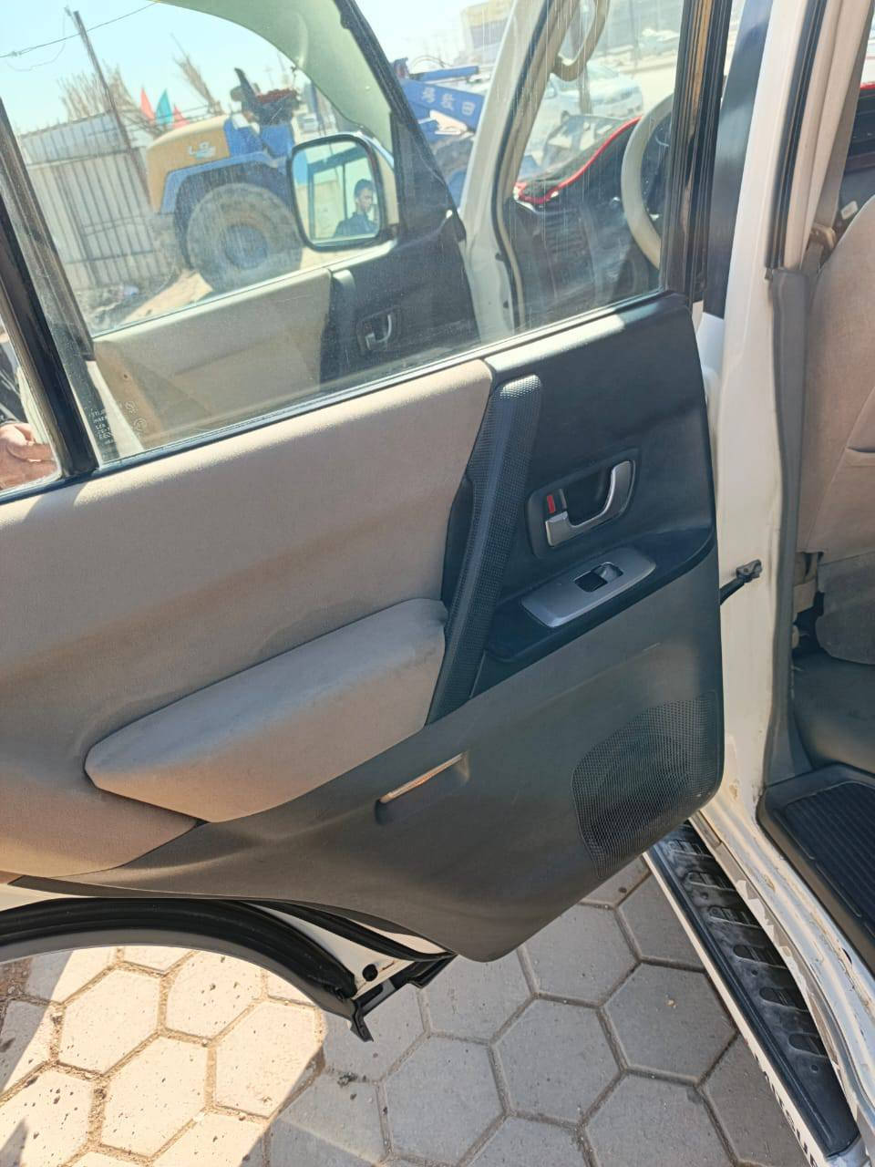 باجيرو للبيع 2005 رقم نجف عنوان ***********
