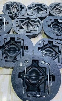 يتوفر لدينا اسبير طوارئ مع العده الكامله ( فلينه مع كافة محتوياتها) لس...