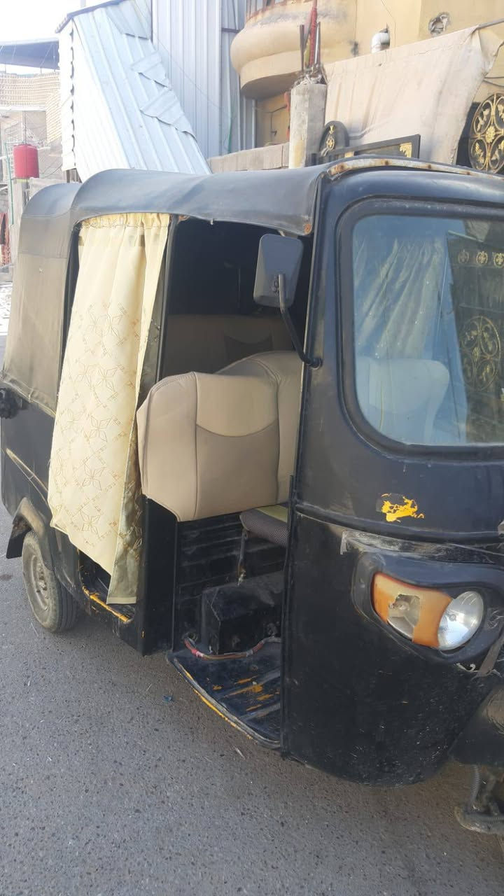 تكتك بياجو موديل 2019 ادوات مكفوله
شغالة فقط بيها تبخير 
كهربائيات كلها شغالة:  سعر 800 الف وبيها مجال اني مكلف بنشر 
تواصل مع صاحب تكتك ***********
