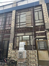 مشتمل 40 متر للبيع واجهه 4 بناء حديث عنوانه بغداد الجديده شارع المسبح ...