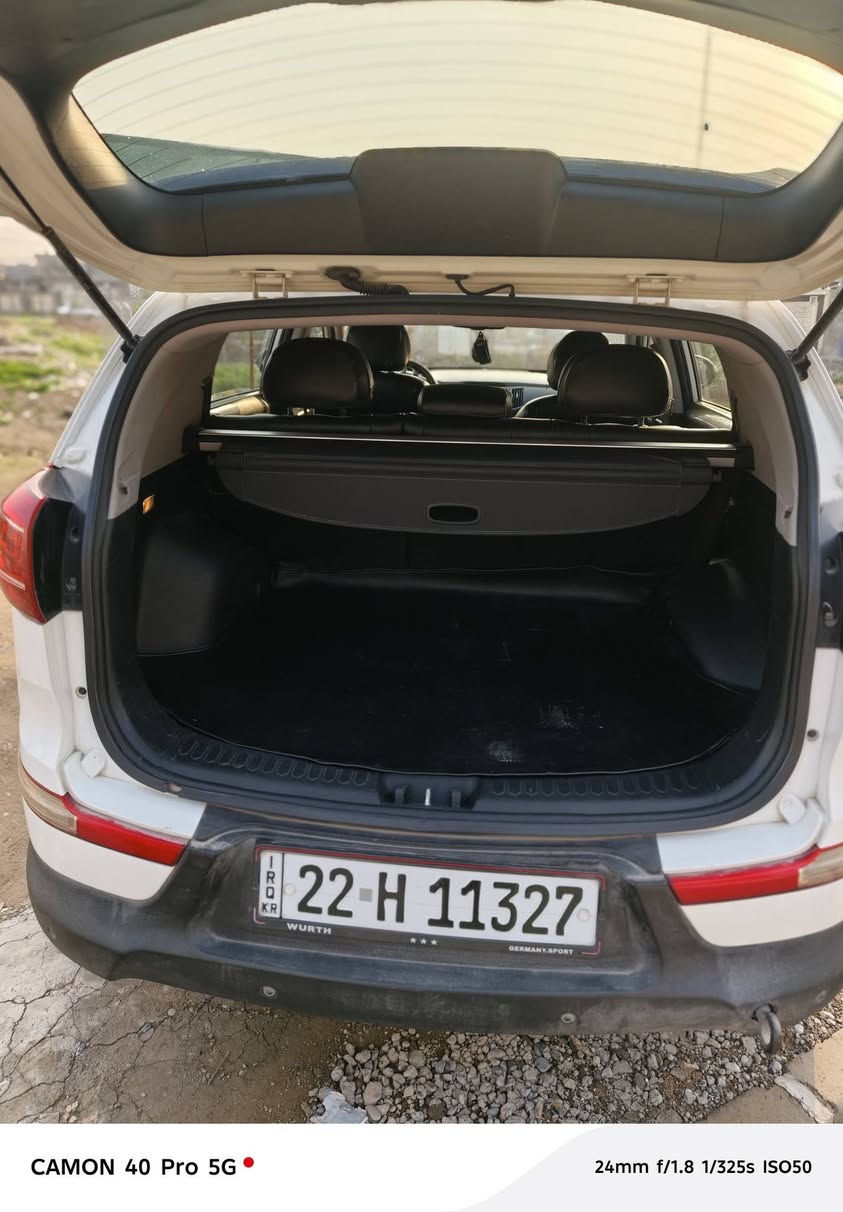 اسلام عليكم
سبورتج للبيع 
موديل 2014
فول مواصفات عدا البصمة 
بدون ضرر 
بدون صبغ 
رقم جديد
سنوية جديدة 
هزة جديدة 
بأسم صاحبها 
ملاحظة. مكلف بنشر 
للمزيد من المعلومات الاتصال على الرقم
***********
