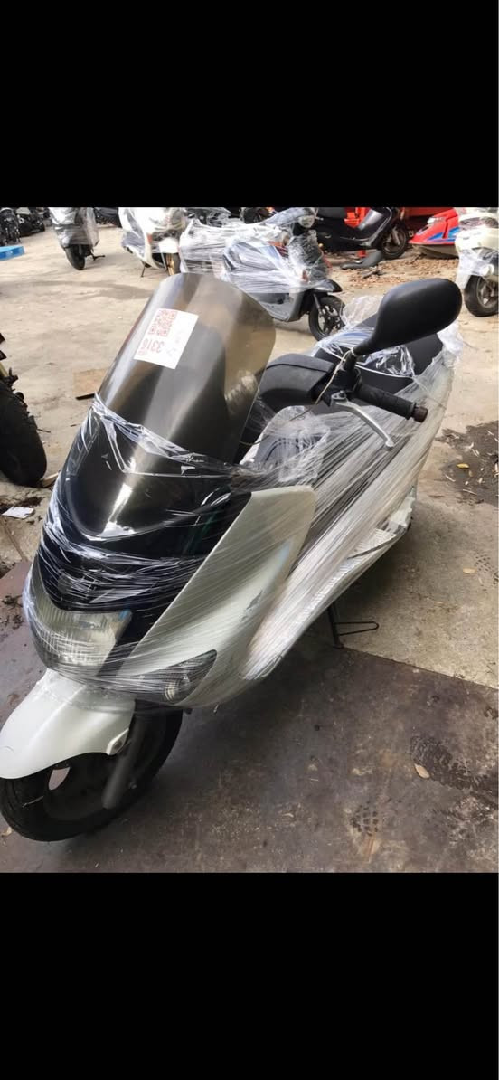 ماجستا كفاله نظيفه كلش ومعتني بيها كلش دهن وبانزين كله محسن تعال وافحص محرك كفاله سبب البيع تطوير البصرة, العراق


**إذا كنت صاحب هذا الإعلان وتريد حذفه لأي سبب، رجاءا أرسل رسالة إلى الدعم الفني**