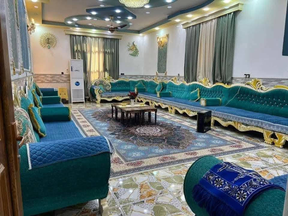 السلام عليكم بيت للبيع مساحه ٦٧٥متر تحويل بسم المشتري يحتوي على 4غرف نوم +استقبال +حولي+مطبخ حار بارد +حديقه كبيره +كراج كبير موقع مميز سعره 325 مليون العنوان بغداد الراشديه قرب ناحية الراشديه منطقة الساده المراسمه يبعد 3كيلو عن منطقة الاانتصار
***********
***********
***********
السلام عليكم بيت للبيع مساحه ٦٧٥متر تحويل بسم المشتري يحتوي على 4غرف نوم +استقبال +حولي+مطبخ حار بارد +حديقه كبيره +كراج كبير موقع مميز سعره 325 مليون العنوان بغداد الراشديه قرب ناحية الراشديه منطقة الساده المراسمه يبعد 3كيلو عن منطقة الاانتصار
