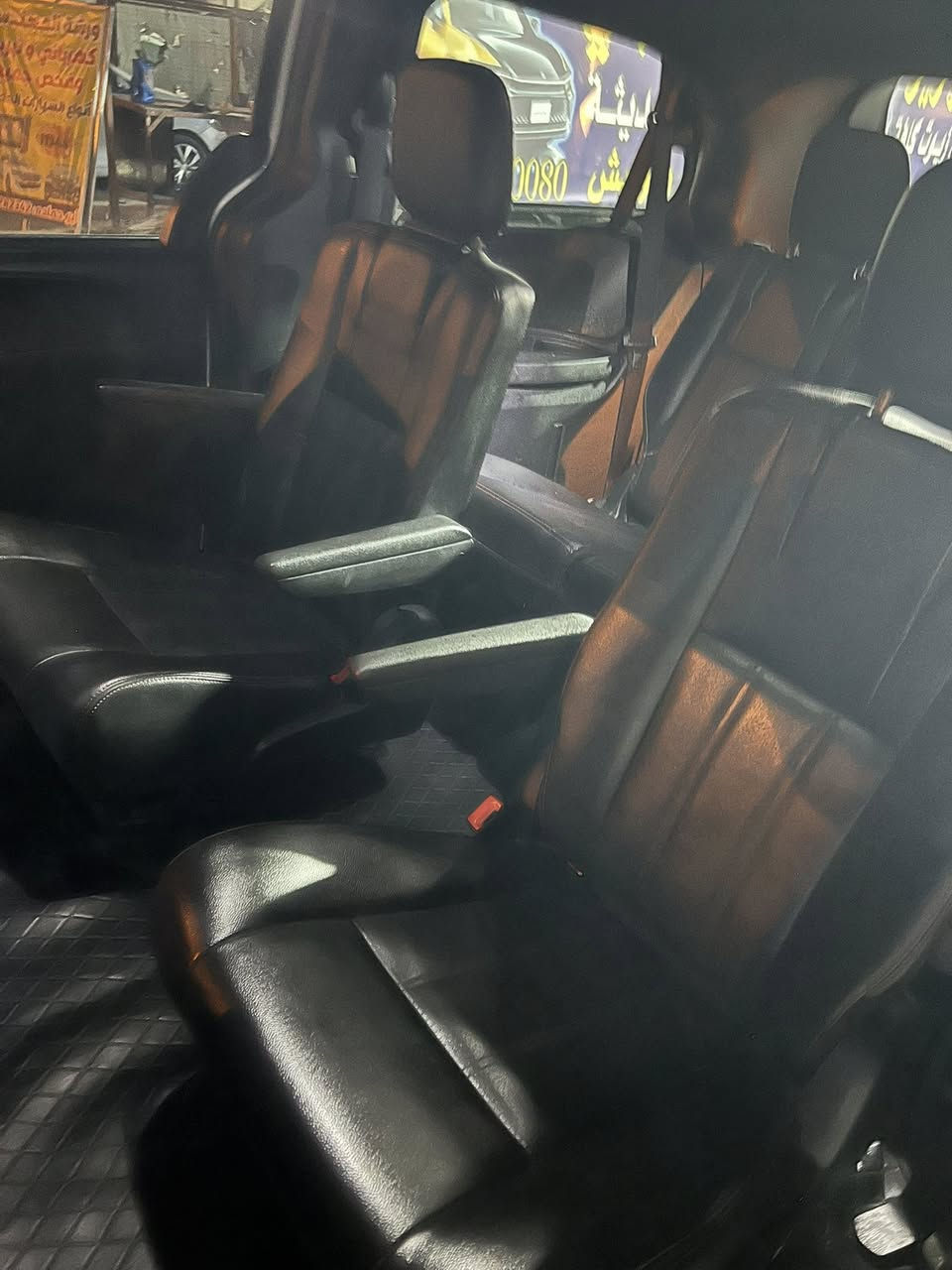 السلام عليكم كرفان gt 2019 مابيها اي نواقص هواي شغلات جدد السونر بلمنشور  مكاني غزاليه السعر 150 
***********
