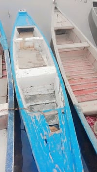 بلم للبيع طوله 12ونص للاستفسار 07867892205