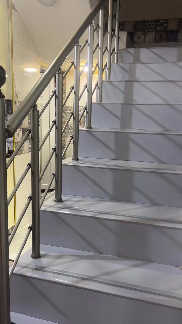 سلام عليكم بيت لبيع 70 متر سريدات مربع الاول قرب اسواق المنتضر ***********
#عقار
#بيوت
#بيعوشراء
