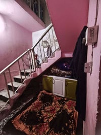 نصف قطعه شرك للبيع قطاع 42 قريبة على شارع 60 وقريبه على الساحة السعر 1...