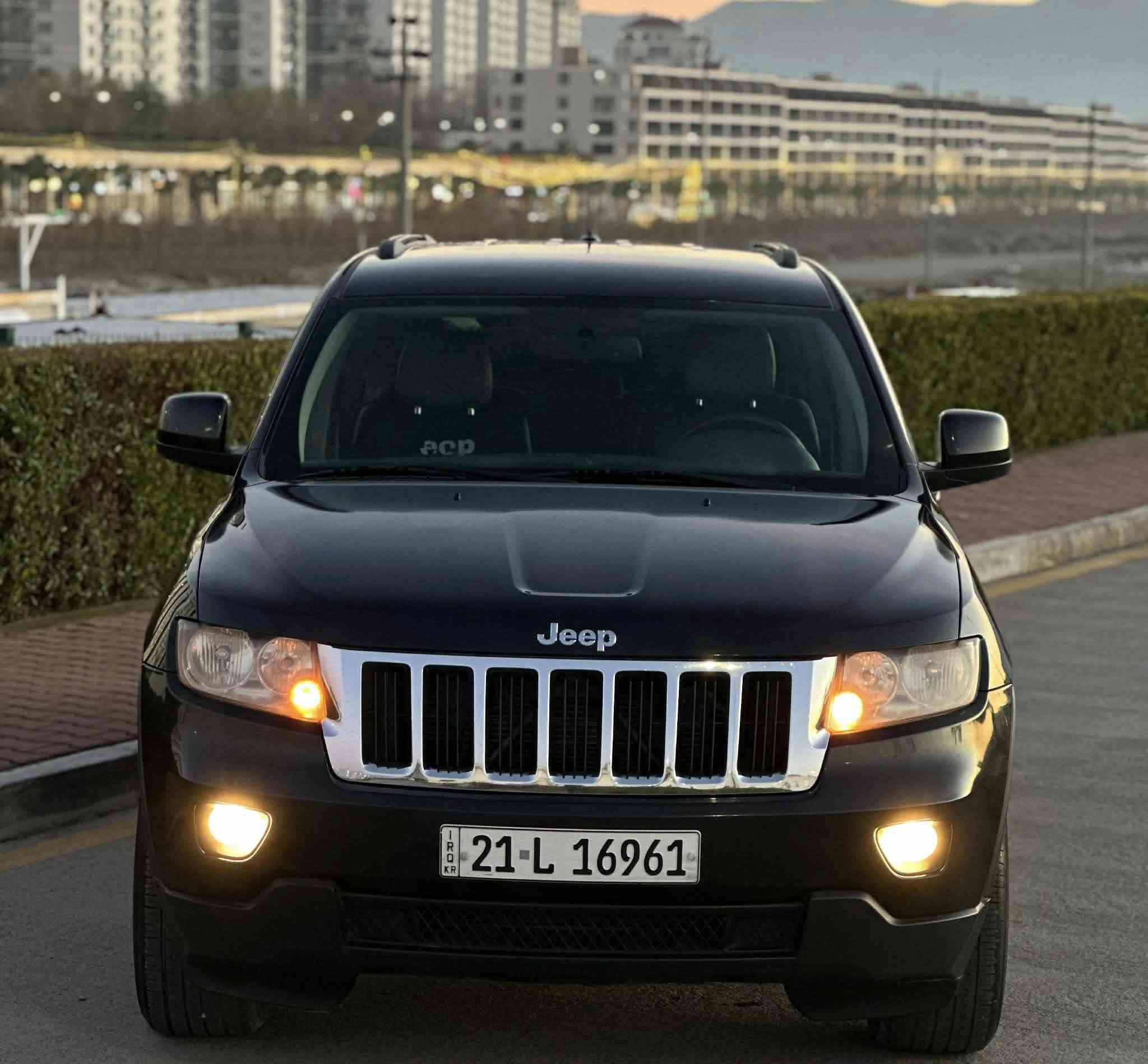 بۆفرۆشتن. 🖤✨🇺🇸للبیع

جێب ٢٠١١

بێ بۆیاخ ده‌عامی یه‌كانیشی به‌شه‌رت

بێ سارد 
بێ شوخت 

ته‌نها  دوو په‌ڵه‌ كارتی هه‌یه‌

گێڕو مه‌كینه‌ی به‌شه‌رت
ژینگه‌و ڕێگاوبانی دراوه‌ 

سه‌نه‌وی تازه‌یه‌ به‌ناوی خۆمانه‌وه‌یه‌

كوشن كاره‌با 

ده‌بڵ ئه‌كسل

بێ ته‌قه‌و ڕه‌قه‌یه‌

سه‌یاره‌یه‌كی تازه‌و بێ عه‌یبه‌

چوارتایه‌ی تازه‌و ویل كه‌پی له‌ژێردایه‌

سعر /في التعليق يتم الرد فورا على المسنجر ✍🏻

نرخ/ لە کۆمێنت بنوسە یەکسەر وەڵام دەدەیتەوە 📮

ژمارەی خاوەن سەیارە :***********☎️
واتساب
