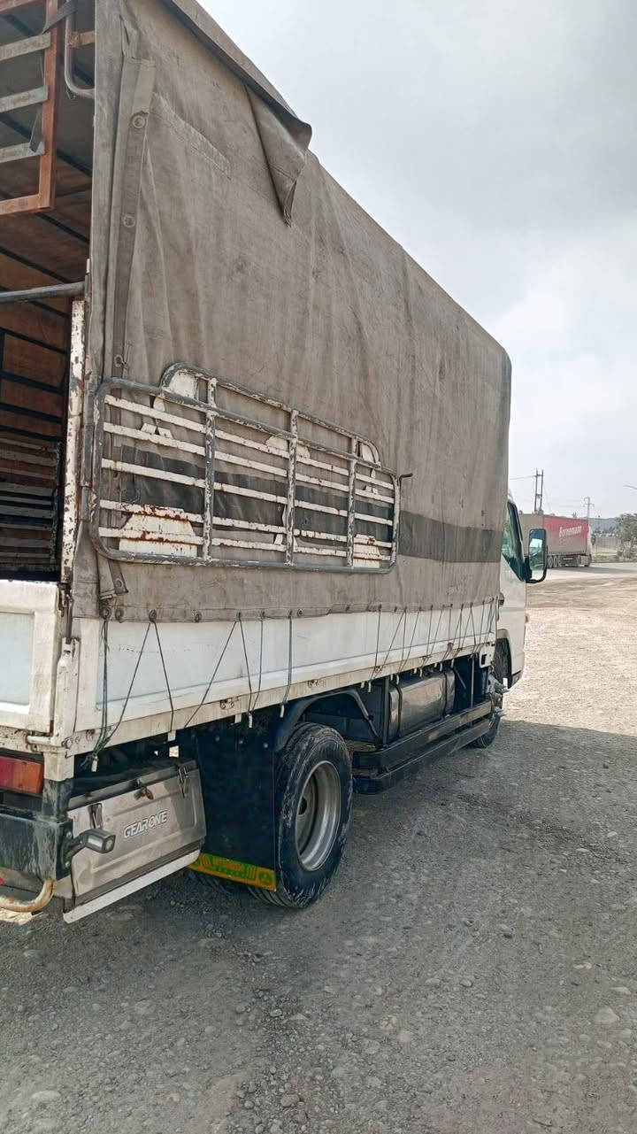 كنتر للبيع موديل 2009 جير اكسل شانسي محرك كله شرط ثانويه 2030 يسقط سعر 170 ***********
