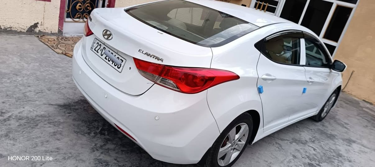 النترا 2011 خليجي رقم شمالي دولي بأسمي مكفوله ماعدا صبغ قليل  تبريد ثلج وحداديه وتخم تاير شركه محرك مكفول من تنقيص وتبخير كير شركه
فول مواصفات عدى البصمه 
فتحه سقف كشنات كريمي داخل كريمي لايتات زنون 
ويل كب شاشه كبيره كير اوتماتيك كامره خلفيه دواره 
السعر 105 $ وبيها مجال 
للأستفسار ***********
