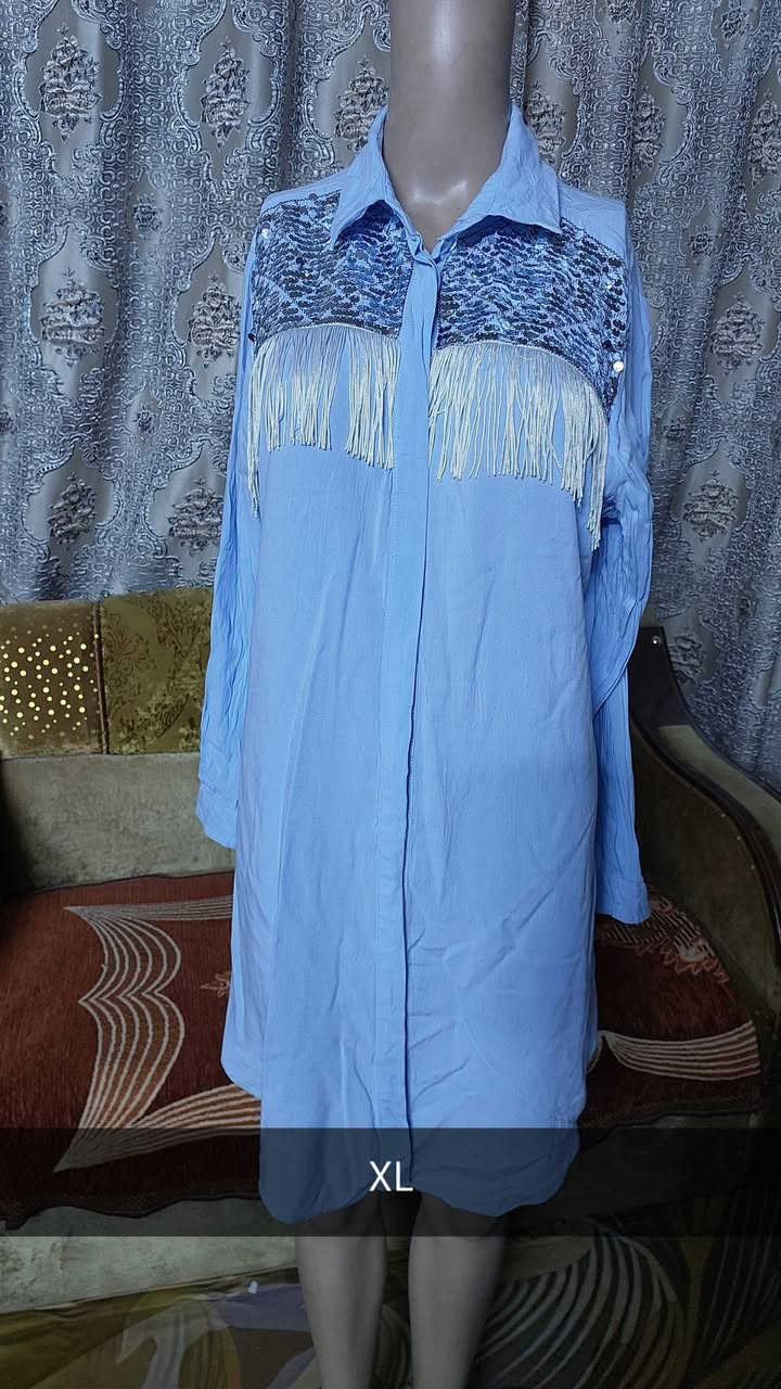 السلام عليكم
وجبه جديده من القمصان 
كل الاحجام متوفره الخاص والعادي 
قطع جديده بالليبل 
باقي القطع بالمحل 
العنوان حي العمال شارع التربيه الجديده مقابيل دائره الكهرباء محل ام علي 🍬


**إذا كنت صاحب هذا الإعلان وتريد حذفه لأي سبب، رجاءا أرسل رسالة إلى الدعم الفني**