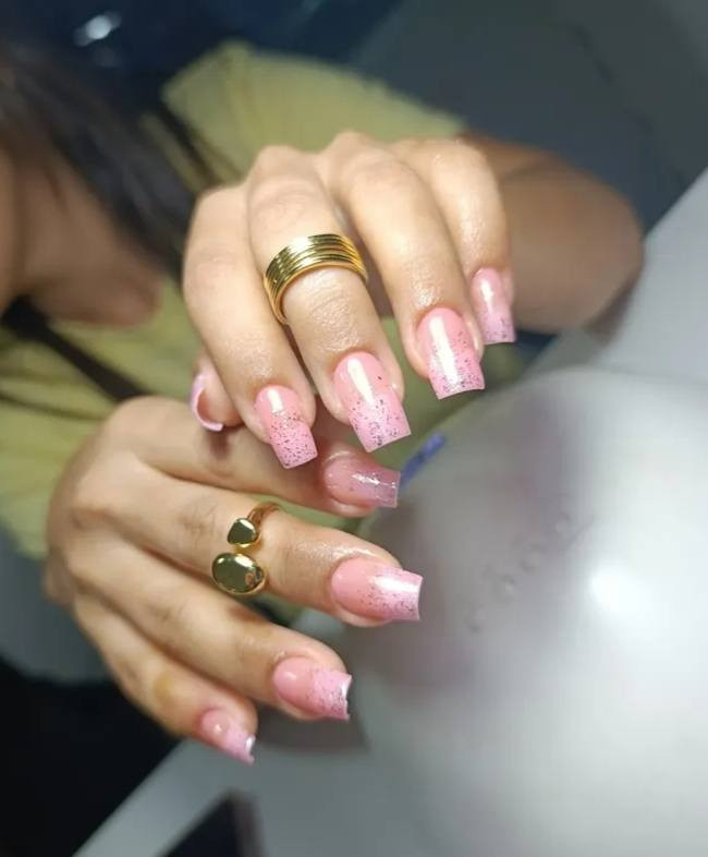 💅 
تركيب أكريلك + تصميم 
بسعر مميز لفترة محدودة
الحجز خاص 📩


**إذا كنت صاحب هذا الإعلان وتريد حذفه لأي سبب، رجاءا أرسل رسالة إلى الدعم الفني**