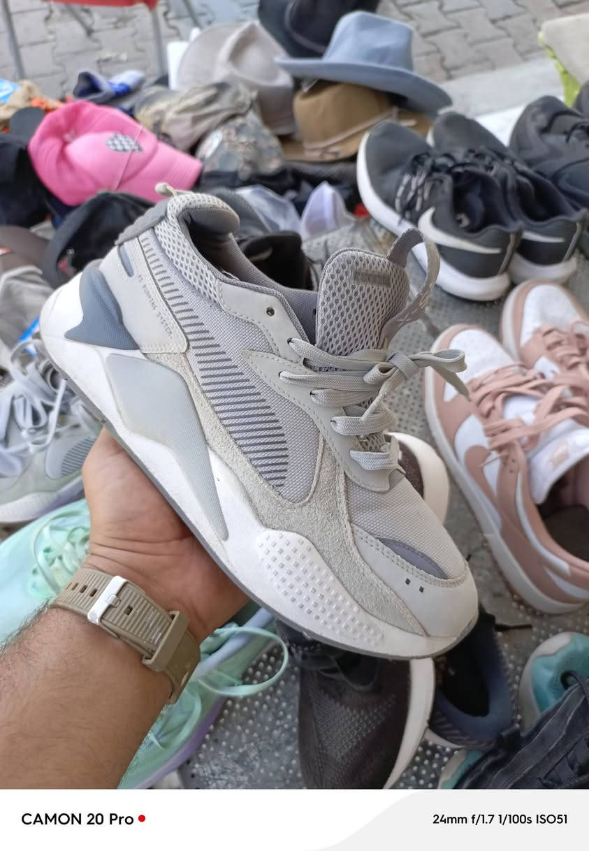 السلام وعليكم تصفيه احذيه اوربي اورجنال نموذج من الكميه القياسات من 40  لحد 48 ابيع تلكيط اقل كميه 80  عنوان بغداد البياع لا يوجد توصيل ‏‪***********‬‏  سعر القطعه 10
