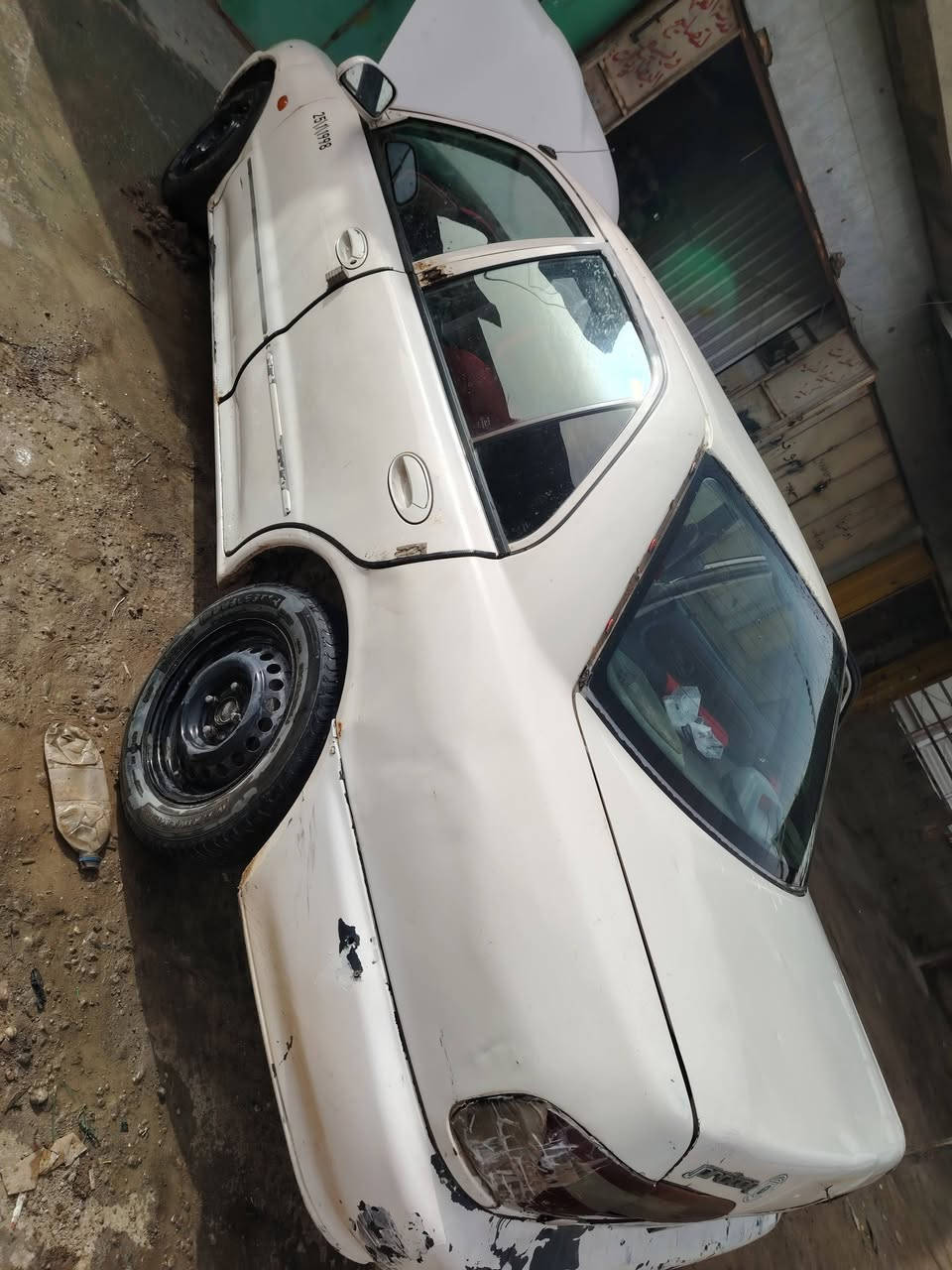 سياره بيع براتون جديده خير من الله جازه مكان بسمايه قرب ناحيه وحده ٣٨ بيه مجال رقم ***********
