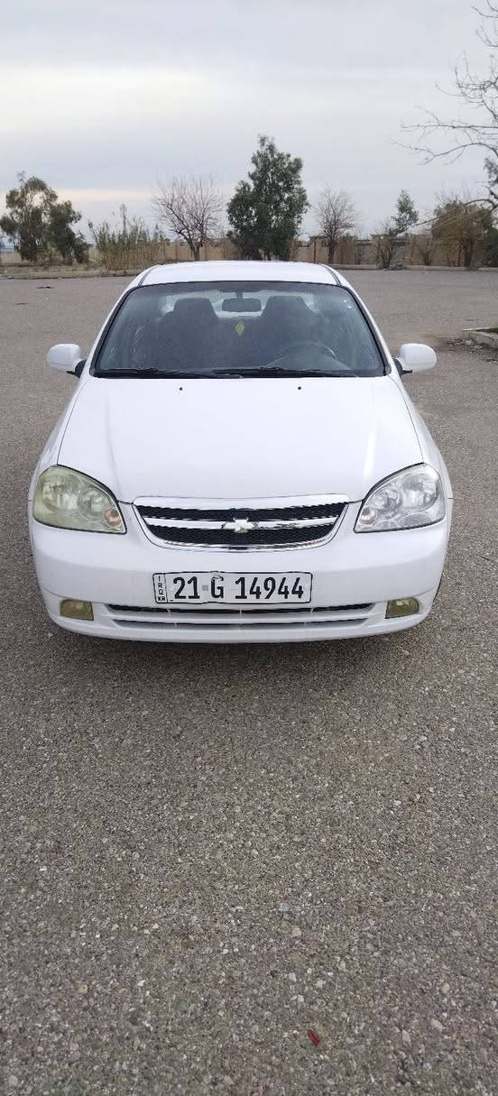 اوبترە مودیل 2013 گیر ئۆتۆماتیك گیڕو مە کینە بە شە رت  سە نە وی نویکراوە تە وە  تاکۆتایی سالی 2029 بە سە ر ناچیت  ژینگە شی دراوە  غرامە ی لە سە رنیە  پشت و پیشی کە پسە    لێ دانی نیە  چە ند    پارچە یە کی بۆیاخە  184 هە زار رۆیشتووە   هیچ مە سروفی تیا نیە سە یارە یە کی زۆر پاک و جوانە  سعر  76 وە رە قە  کە میك    معامە لە شی تیا   ژمارە  تە لە فۆن *********** كويسينجاك, أربيل
