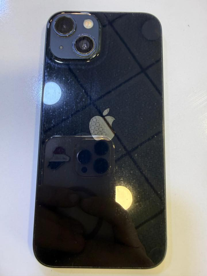 ايفون 13 عادي بطاريه 76
سعر300 الف


**إذا كنت صاحب هذا الإعلان وتريد حذفه لأي سبب، رجاءا أرسل رسالة إلى الدعم الفني**