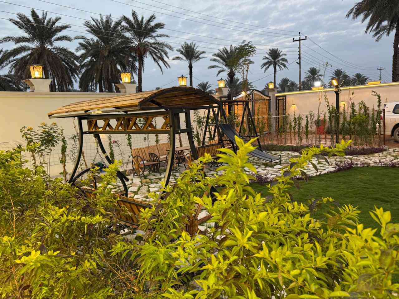 🌟 مـزرعة VIP 🌟
الرفاهية والخصوصية التامة في قلب "البعيثة"
استمتع بأجواء استثنائية تجمع بين حداثة التصميم وهدوء الريف:
• 🏊‍♂️ مسبح داخلي VIP: مغلق بالكامل، بنظام إضاءة ليلي وشلال جداري (صيفاً وشتاءً).
• 🎮 ترفيه متكامل: صالة واسعة، PlayStation، وطاولة تنس لمنافسات لا تُنسى.
• 🛌 غرف نوم بانورامية: إطلالات زجاجية مباشرة على الحديقة بتصميم مودرن فاخر.
• 🌳 حدائق ملكية: مساحات خضراء واسعة، جلسات خارجية (آلاچيق)، ومنطقة شواء احترافية.
علماً :- المزرعة موثقة في تطبيق اجرلي

📍 الموقع: بغداد - البعيثة.
📞 للحجز والاستفسار: [***********]

او مراسلتنا على الواتساب من خلال الرابط:- 

https://api.whatsapp.com/send/?phone=9647771588622&text&type=phone_number&app_absent=0&wame_ctl=1
