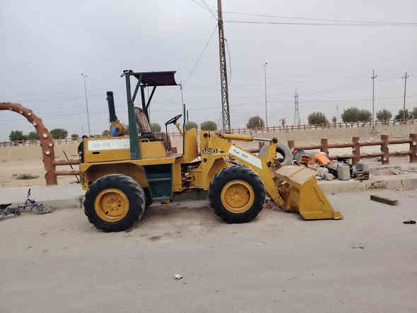 السلام عليكم للبيع شفل تي سي بي ياباني حجم 45 كير ومكينه جديد  رقم بغداد بسمي كهربائيات باتريات كله جديد نقصهه تكه تاير مكاني ذي قار قضاء الرفاعي ***********
