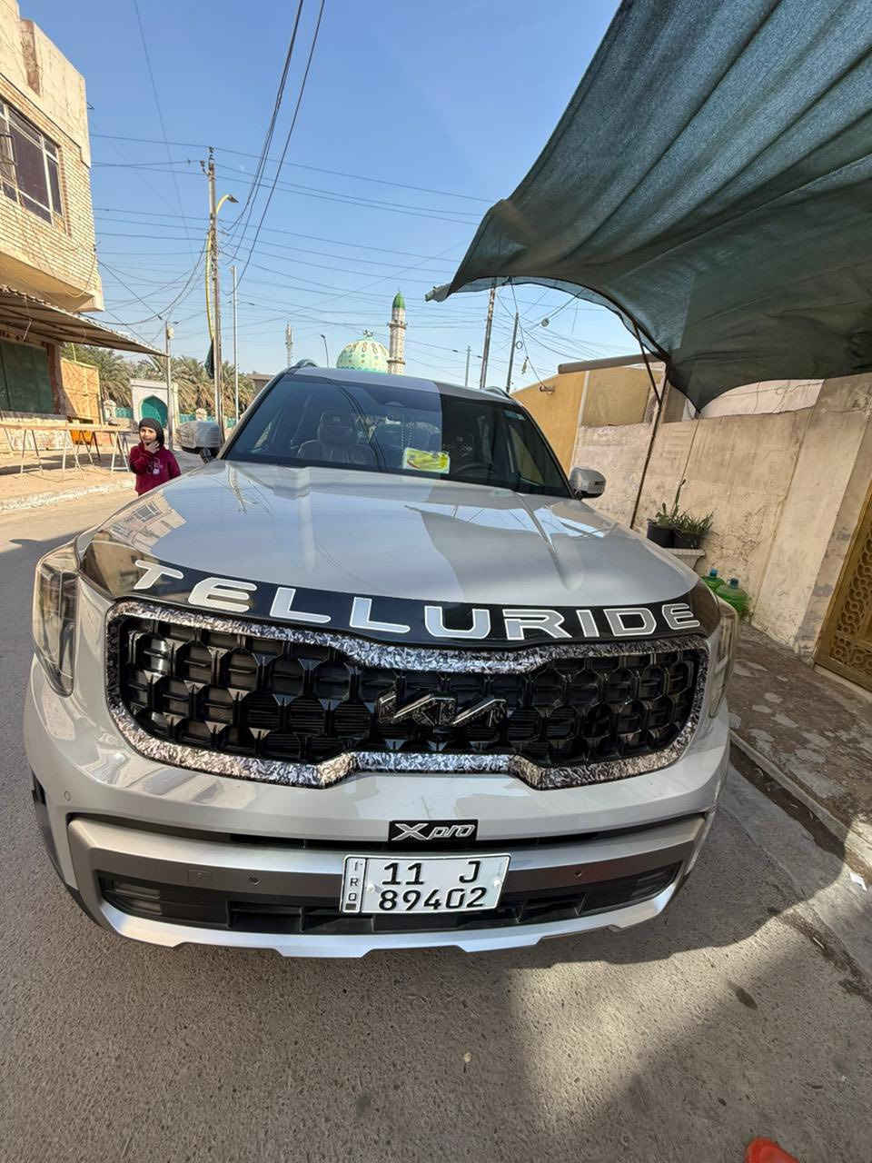 السلام عليكم ورحمة الله وبركاته 

كيا تلورايد موديل 2023  لون اسمنتي وارد امريكي فول فئة ( xpro)  اعلة مواصفات حادث غرق وك ضفايرها مرجع بيها بلادي غرقها جوة الكشن واصل  مكفوله كفاله عامة من الصبغ والبارد والرصعات والخدوش والتبديل 
رقم الشاصي يمك بالمنشور
 فول مواصفات فتحتين كشنات  تبريد تدفئة 
ماشية (23ميل)

السعر 33 الف وبيها مجال وتشلع عيوني 

 كلشي موضحلك بالتصوير وبالمنشور

 

مواصفات سيارة  
1- بانوراما قطعتين
2-كشنات تدفئه تبريد امامي خلفي
 3-كشنات جلد اسود ملكي 
 4- 7 راكب vip منفصل  
5-كشنات خزن كهربائي 
6- نظام صوت متكامل (10) سماعات من Harman Kardon
7-ستيرن تدفئه + هزاز ستيرن 
8-شفتات ستيرن مع تحكمات كاملة 
9-شاشه دجيتال الكتروني 
10-داتا شو 
11-خمسة كامرات 360 درجة
12-كامرة دواره 
13-كامرة بالمري +كامرا وسطية 
14-لايتات زينون 
15-لد خلفي 
16-اشارة بالمري 
17-بصمة 
18-بصمة ابواب 
19-سايد بريك كهربائيّ 
20-صندوق كهربائي ( بصمة ) 
21-نظام المنحدرات  
22-بردات خلفي 
23-محرك 6سلندر 3.8L 
24-تشغيل عن بعد و دخول ذكي 
25-اوتو هولد +اوتو ستوب 
26-توقف ذاكي 
27-مثبت سرعة مع مثبت مسارات 
28-تحديد مسارات متكامل مع قيادة ذاتية 
29-رادارات امامي خلفي جانبي 
30-حساسات امامي خلفي جانبي 
31-شحن وايرليس لجميع المقاعد الامامية والخلفية
32-التبريد مركزي 3 قطع 
33-اتو Stop 
34-المرايا الجانبية قلاب عند الرجوع للخلف
تنتة كنتارا 
رقم بغداد  باسمي 
مكان السياره بغداد  

 هـ ***********
