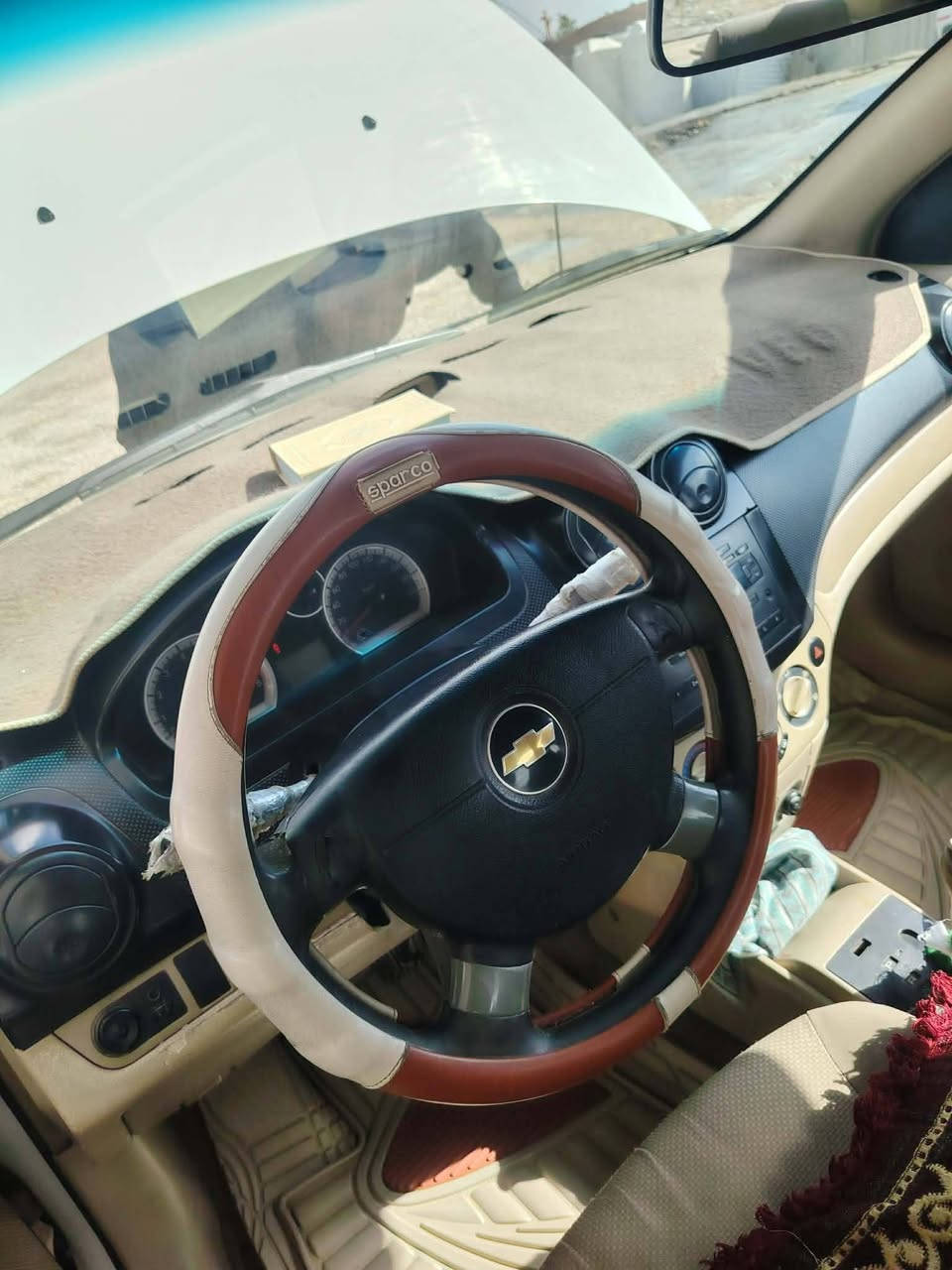 السلام عليكم افيو للبيع موديل 9 رقم بغداد دولي بسمي  رقم الهاتف ***********
