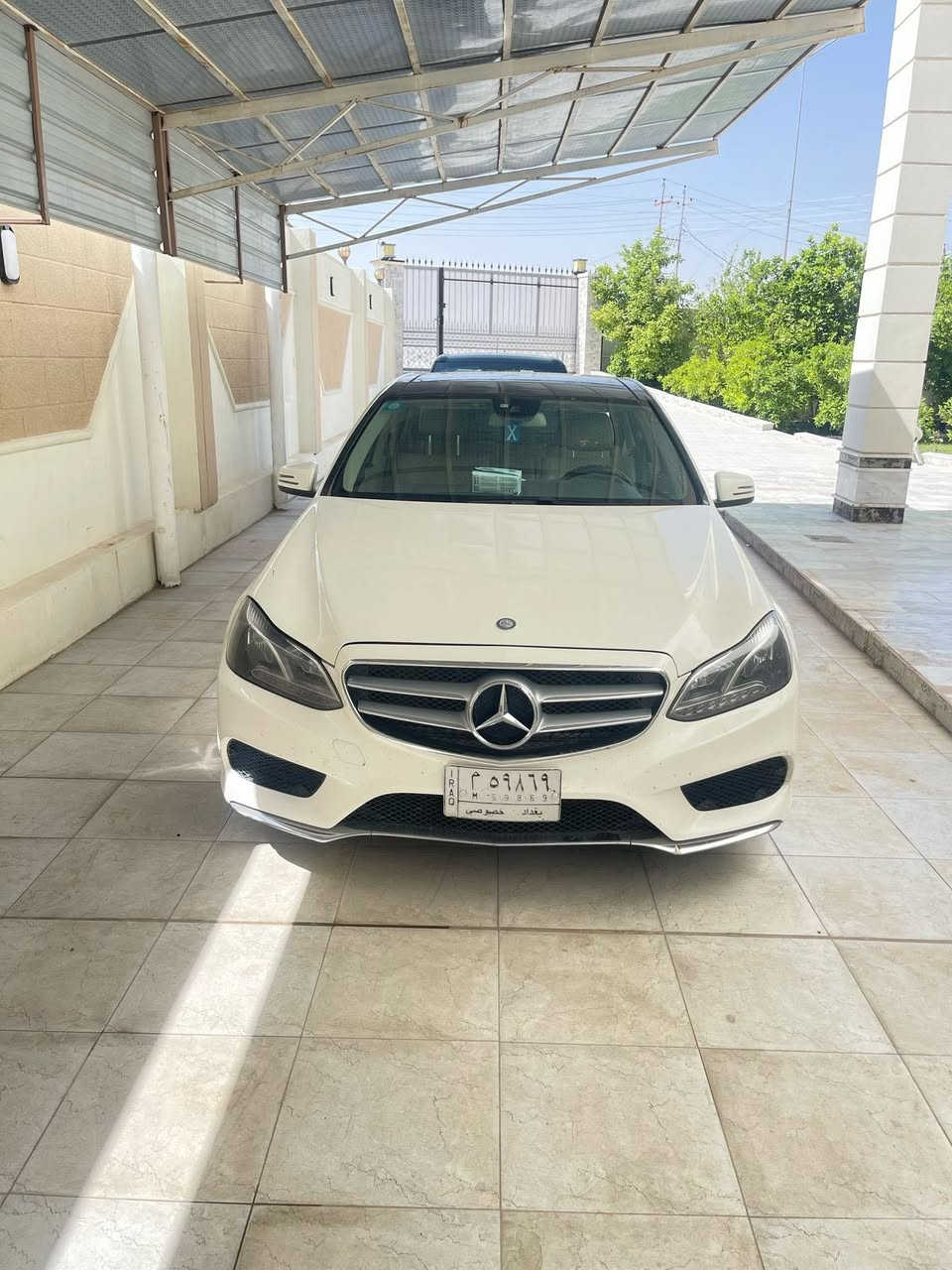 للبيع E350 فور متك وارد أمريكي كلين 
مكينه 6سلندر 
للاستفسار ***********
السعر 180
