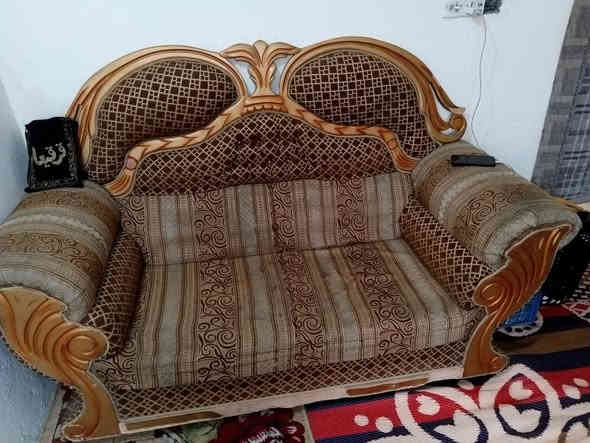 السلام عليكم تخم لبيع نضيف السعر60الف مكاني سبع البورشارع بلقيس‏‪***********‬‏وهذأ رقمي
