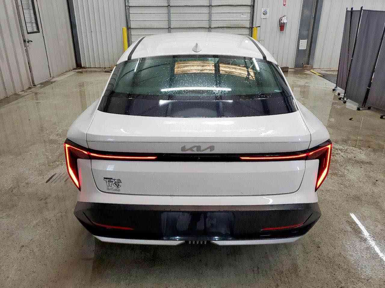ابيض صدفي  Kia K4.EX

موديل 2025👉

محرك : 2000 دوش 
 

وارد : امريكي 

حادث بنيد فقط 👉👍

ايرباك استيرن ودشبول 

مواصفات  EX

1_بصمة 🚗

2_تشغيل عن بعد 🚀

3_ بصمة ابواب 

4_ بصمة جنطه 

5_شاشه متصل حجم كبير 🖥️

6_فول قيادة ذاتيه مع تحديد مسار 

7_فول تحكم ستيرن 

8_تبريد متصل مع شاشه لمس 

9_منافذ شحن خلفية 

10_سايد بريك كهربائي 

11_مانع انزلاق 

12_نقط عمياء 

13_ تحكم وضعيات قياده

14_رادار امامي وخلفي وجانبي 

15_فول حساسات توقف ذاتي 

16_لد امامي مع عدسات زنون

17_لد خلفي 

18_شحن واير لس 

19_كامره خلفية دقه hd 

20_ويل كب بلاد 🛞

21 شحن واير ليكس

 22 تحكمات كامره3 وضعيات

 23 اضويه الداخليه لمس                                                             للاتصال (***********) البصرة, العراق
