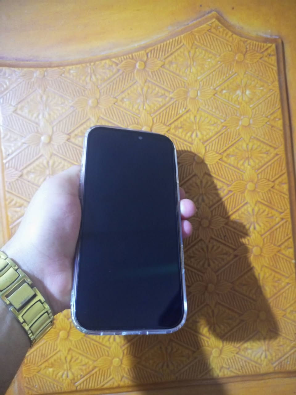 للبيع ايفون 16 ابرو ماكس ذاكره 256 بطاريه 96 ،،،فقط شاشه مبدله ثلاث خيارات ،وعدسه كاميرا x5 فقط جهاز نظيف بس مرات تصير بي صرفيه مال شحن وينزل شحنه  الشراي يخابر سعره مناسب ‏‪‏‪***********‬‏
ذي قار
