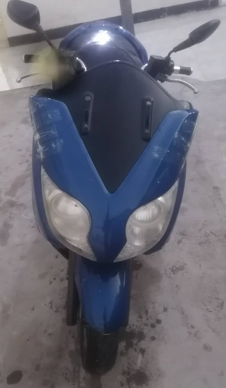 فورزه 010
ابيع كوم حديد من الاخير
المحرك بي بداية صوت بكن
دراجه كير ونشاطه كلش حلو
شغاله بكل وقت
َترايك وين ما تريد
سعره ٥٠٠
للتواصل
*********** واتس اب فقط
مكاني ذي قار / الدواية
