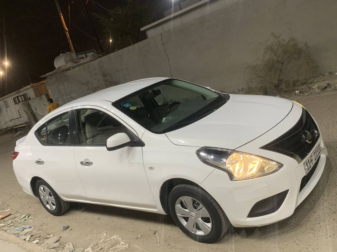 سلام عليكم  نيسان سني 2019 هندي بليته الزركه
رقم بغداد الدولي هزه جديده + سنويه جديده 
السياره يدات نيكل 
حساس خلفي 
سبايدر بلادي 
مكفوله من الضربه والصبغ حته الدعاميات مكفولات 
فقط باردات صغار ومامبينات مشتغليهن pdr
هنديه اصليه 
كير ومحرك ع وضع الشركه بعدهن مامفتوح بيهن برغي 
تخم تاير جديد وجامه اماميه جديده والصدر نضيف اي نقص مابيها بوجها للشارع 
مكانها بغداد البلديات وسعرها   (110$ )
هـ/***********
