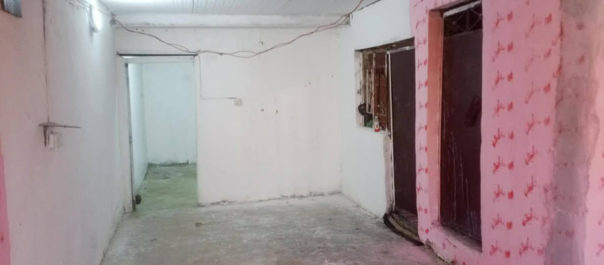 مشتمل بحي الحكيم بشارع عطوف قرب جامع 125 متر غرفه 5ب5وهول ومطبخ وصحيات داخليه وخارجيه
وطرمه كبيره الرضيه صب السقف سندويج مي ماطور سخان طابو سند 25مسجل بلديه

مشتمل بحي الحكيم بشارع عطوف قرب جامع 125 متر غرفه 5ب5وهول ومطبخ وصحيات داخليه وخارجيه  استفسار ***********
