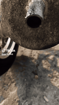 يالله ماكس عدله للبيع او للمراوس دراجه بوشه 49 حربيه ابيع بدون كفرات دراجه خير من الله سلف هندر. مكينه ناعمه وشرط معدل وشلعه بيها وياله نجمه ودراجه مرتبه وتعبان عليها سعر خاص رقم *********** حياكم الله
