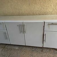 كاونتر مترين نظيف بسعر 175 الف العنوان بغداد للاستفار الاتصال على 0773...